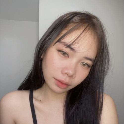 Yve C. profile photo