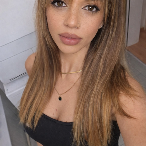 yina r. profile photo