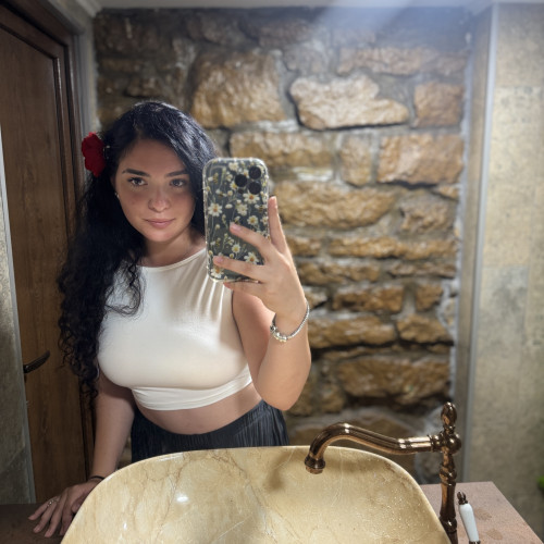 Diana M. profile photo