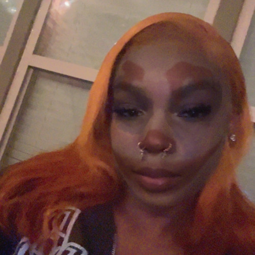 iyana F. profile photo