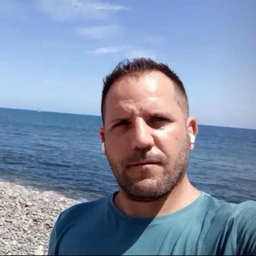 raul f. profile photo