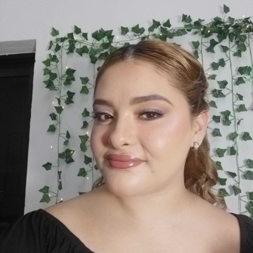Cristina R. profile photo