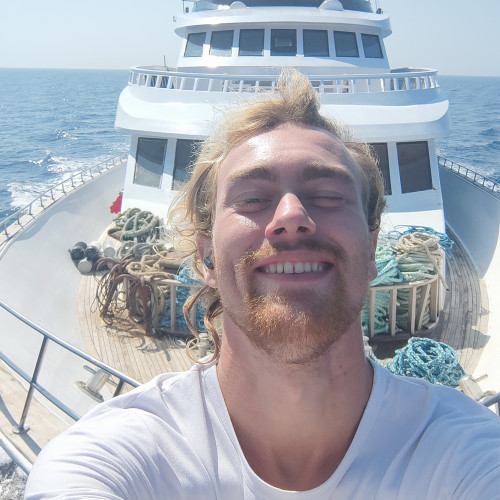 Maxander D. profile photo