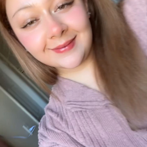 aline t. profile photo