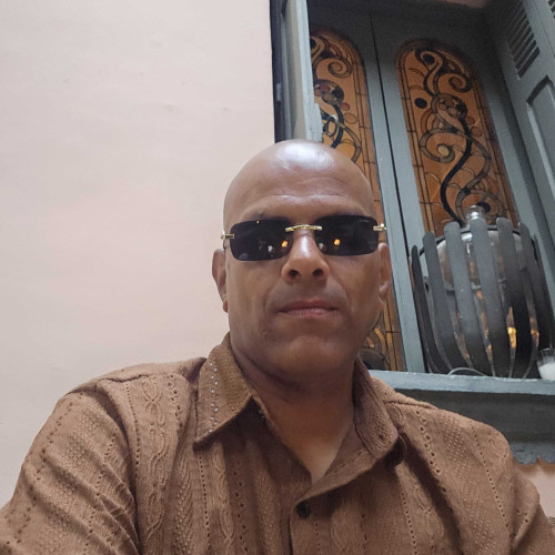 Lee T. profile photo