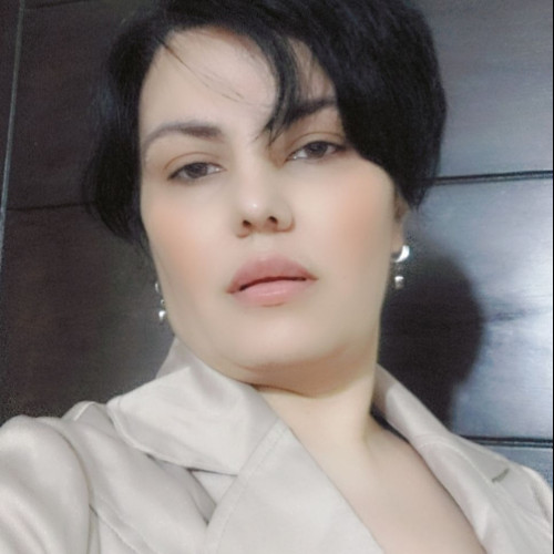Roya S. profile photo