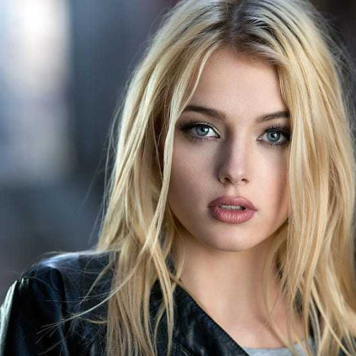 liana w.