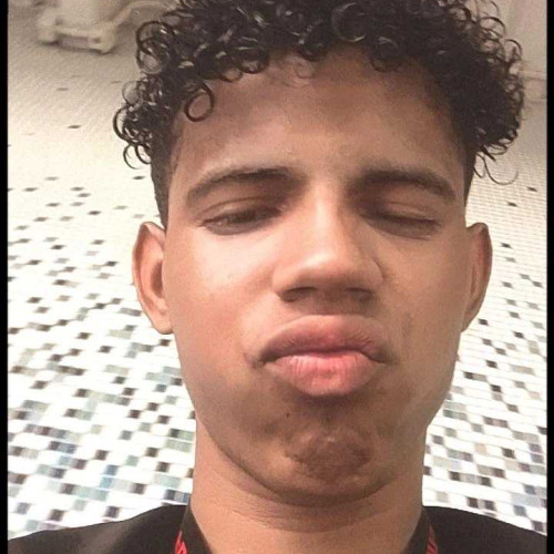 Luis R.