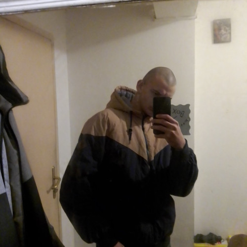Dominik Z. profile photo