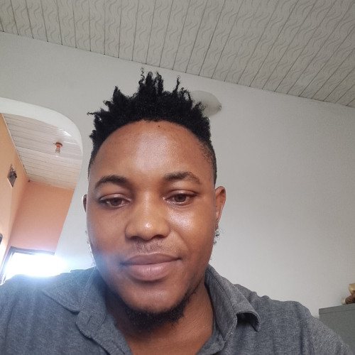 Victor  R. profile photo