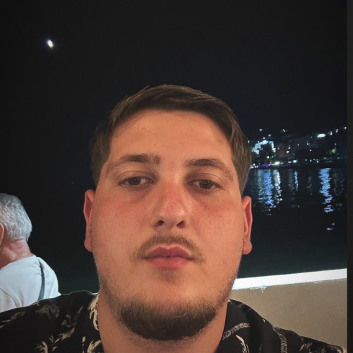 Valton M. profile photo