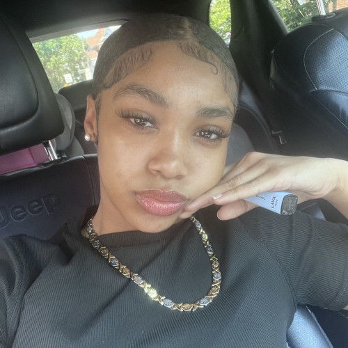 Emani W. profile photo