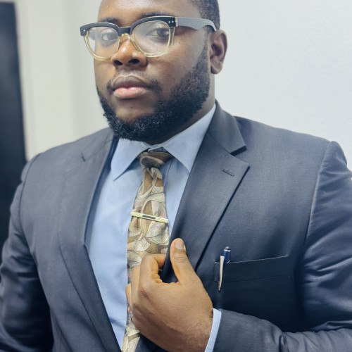 victor u. profile photo