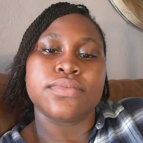 Esther P. profile photo