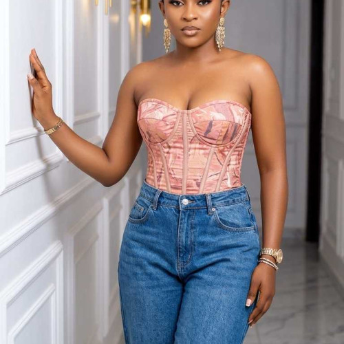 Queen B. profile photo