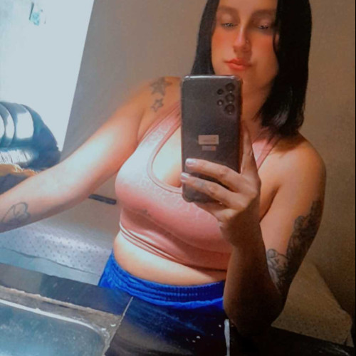 evelyn m. profile photo