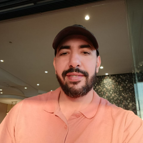 Hangari B. profile photo