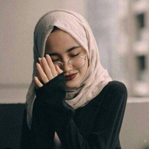 Ayesha K.