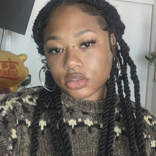 Alexus R.