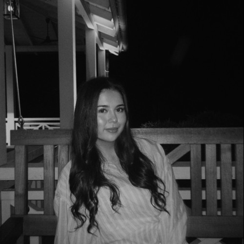 Aylin Y. profile photo