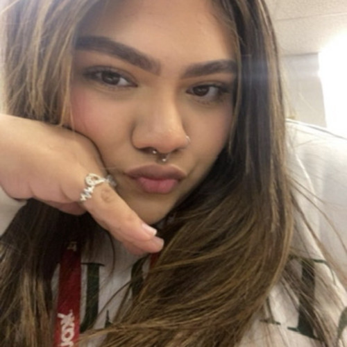 Rosalinda M. profile photo