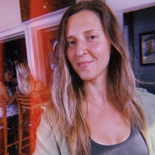 Amelia  K.