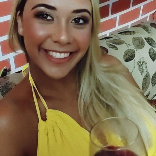 Helen Cristina  D. profile photo