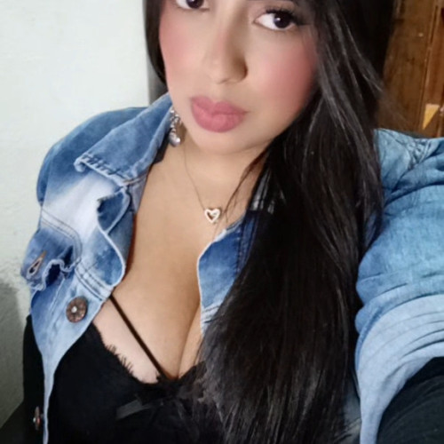 andrea R. profile photo