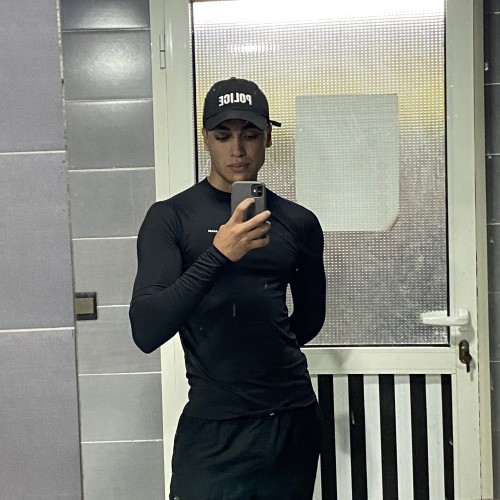 Mehdi M. profile photo