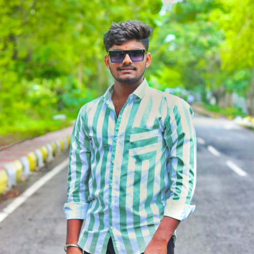 Omiii  S. profile photo