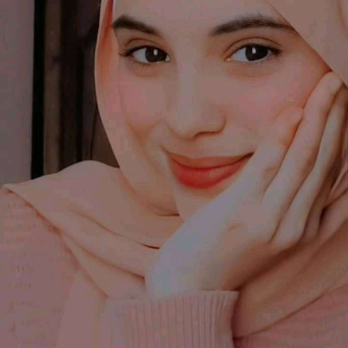 Zineb L. profile photo