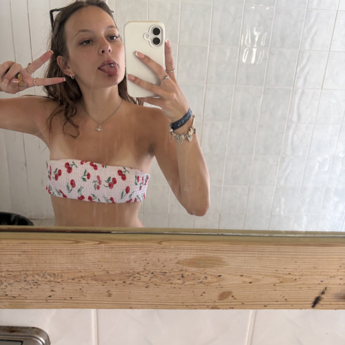 Ruby  c. profile photo