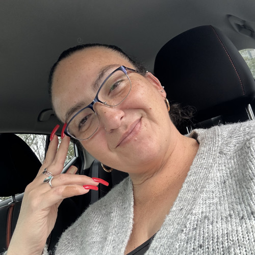 Liz T. profile photo