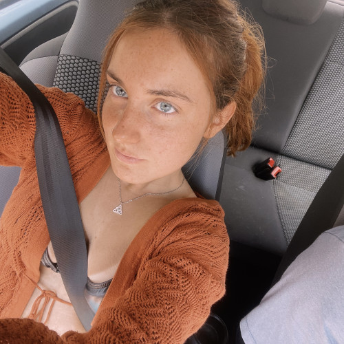 Vicky F. profile photo