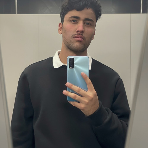 Manzur H. profile photo