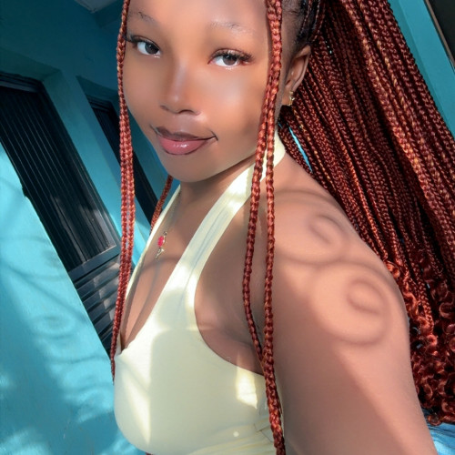 Simply F. profile photo