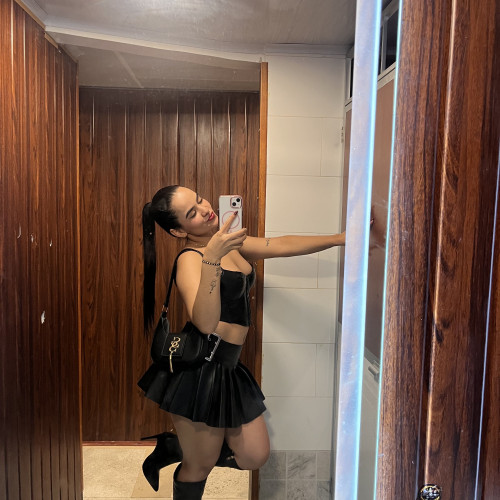 Anyi L. profile photo
