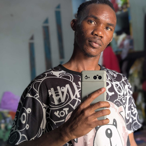 ERICK L. profile photo