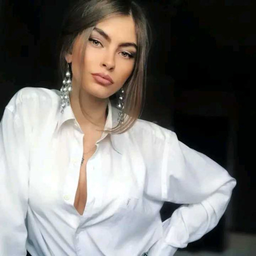 Elena B. profile photo