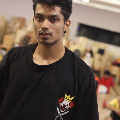 WIN T. profile photo