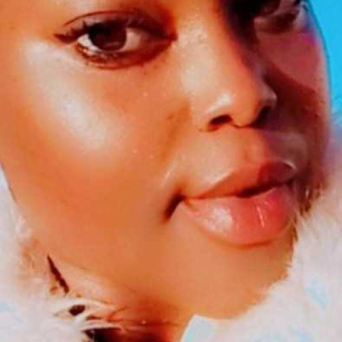 lola S. profile photo