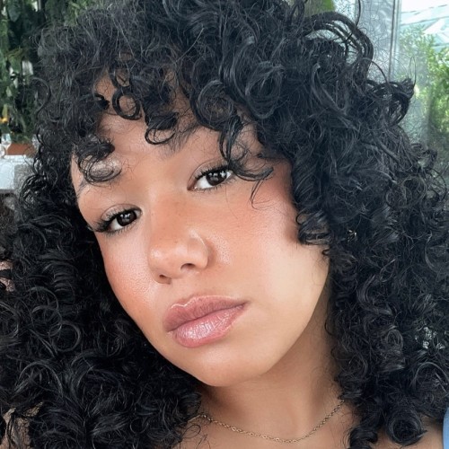 Rachelle F.