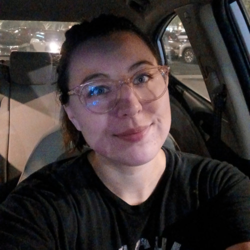 Lucia W. profile photo
