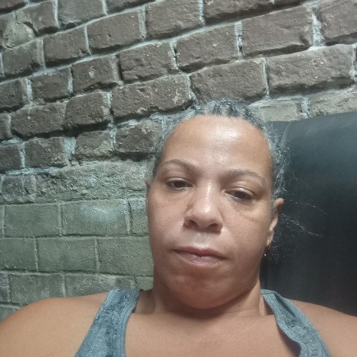 Denisse J. profile photo