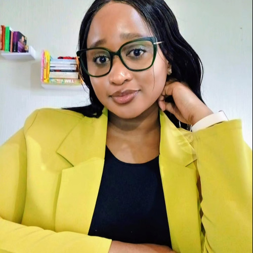 Nomhle K. profile photo