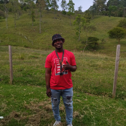 duvan b. profile photo