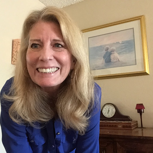 Lori E. profile photo