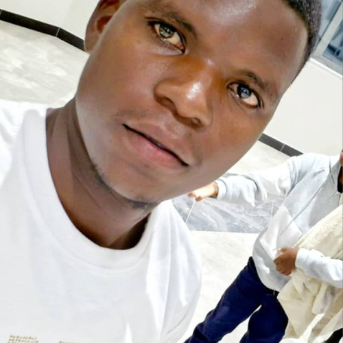 Desmond  M. profile photo