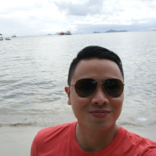Reza W.