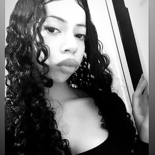 Riri 🎀 S.